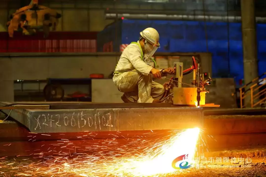 西昌市摄影家协会作品展，钢铁职工风采尽展现！插图1