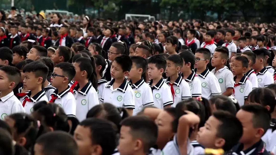 西昌新学期开学，师生奔赴“热辣滚烫”新学年！插图3