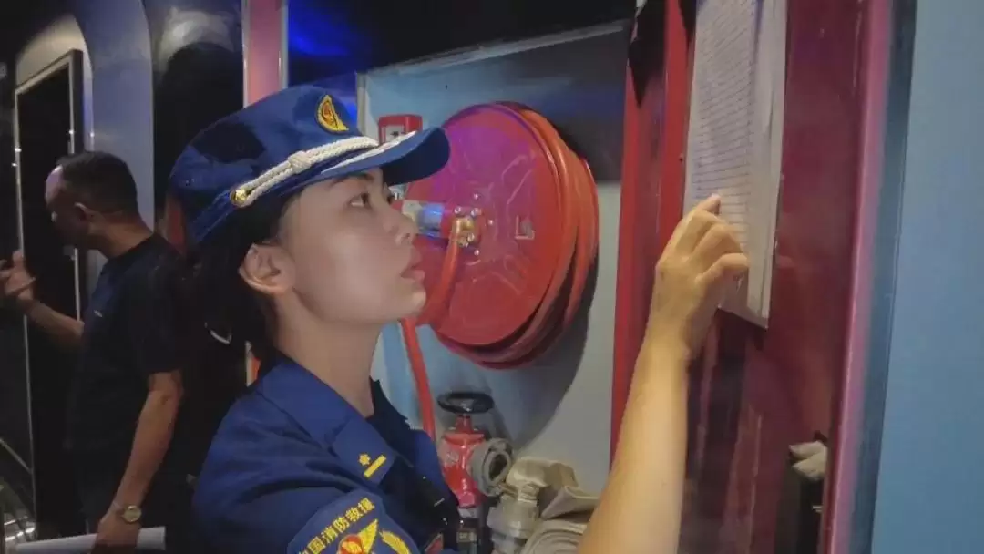 国庆火焰蓝不缺席，坚守保平安诠释青春担当！插图3