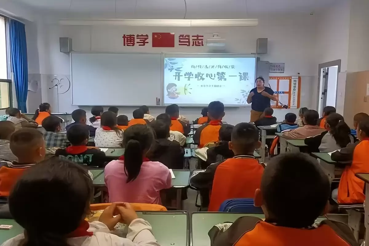 西昌新学期开学，师生奔赴“热辣滚烫”新学年！插图16