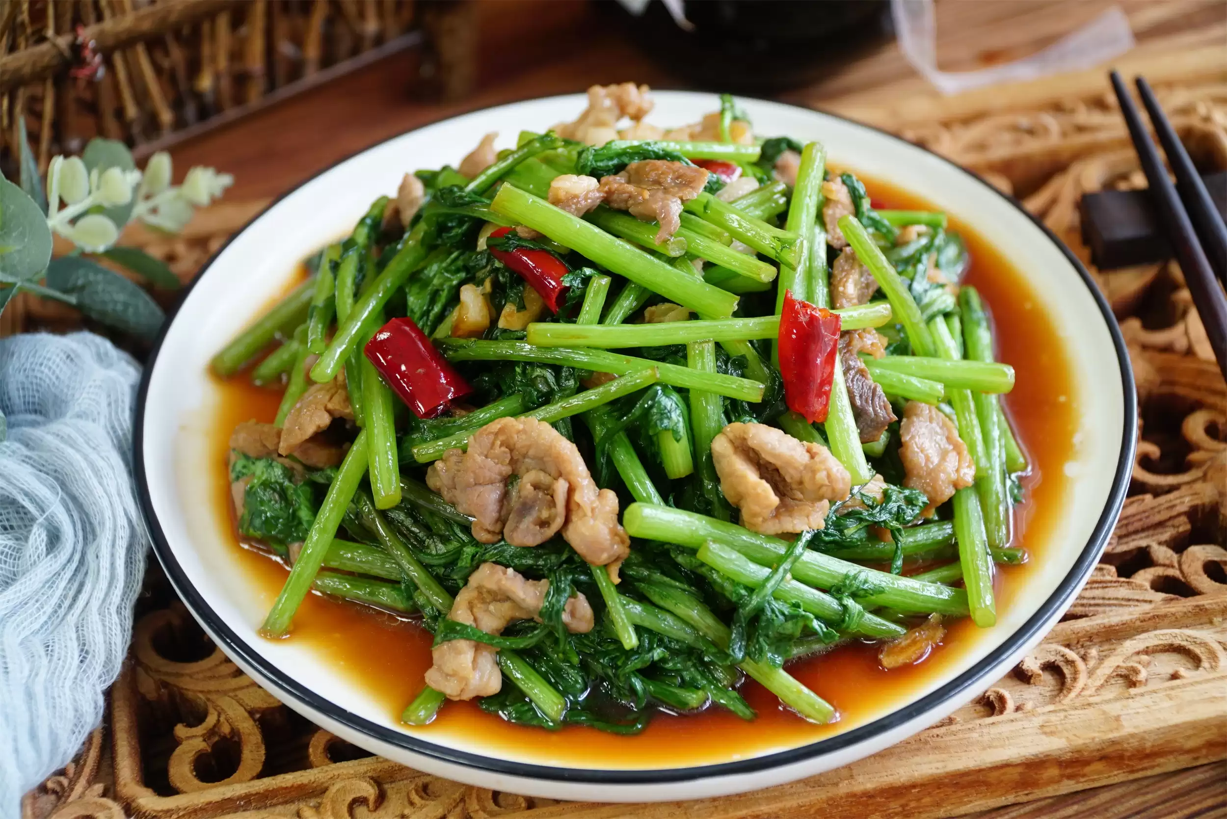 秋季中老年饮食：少吃多吃保健康插图8