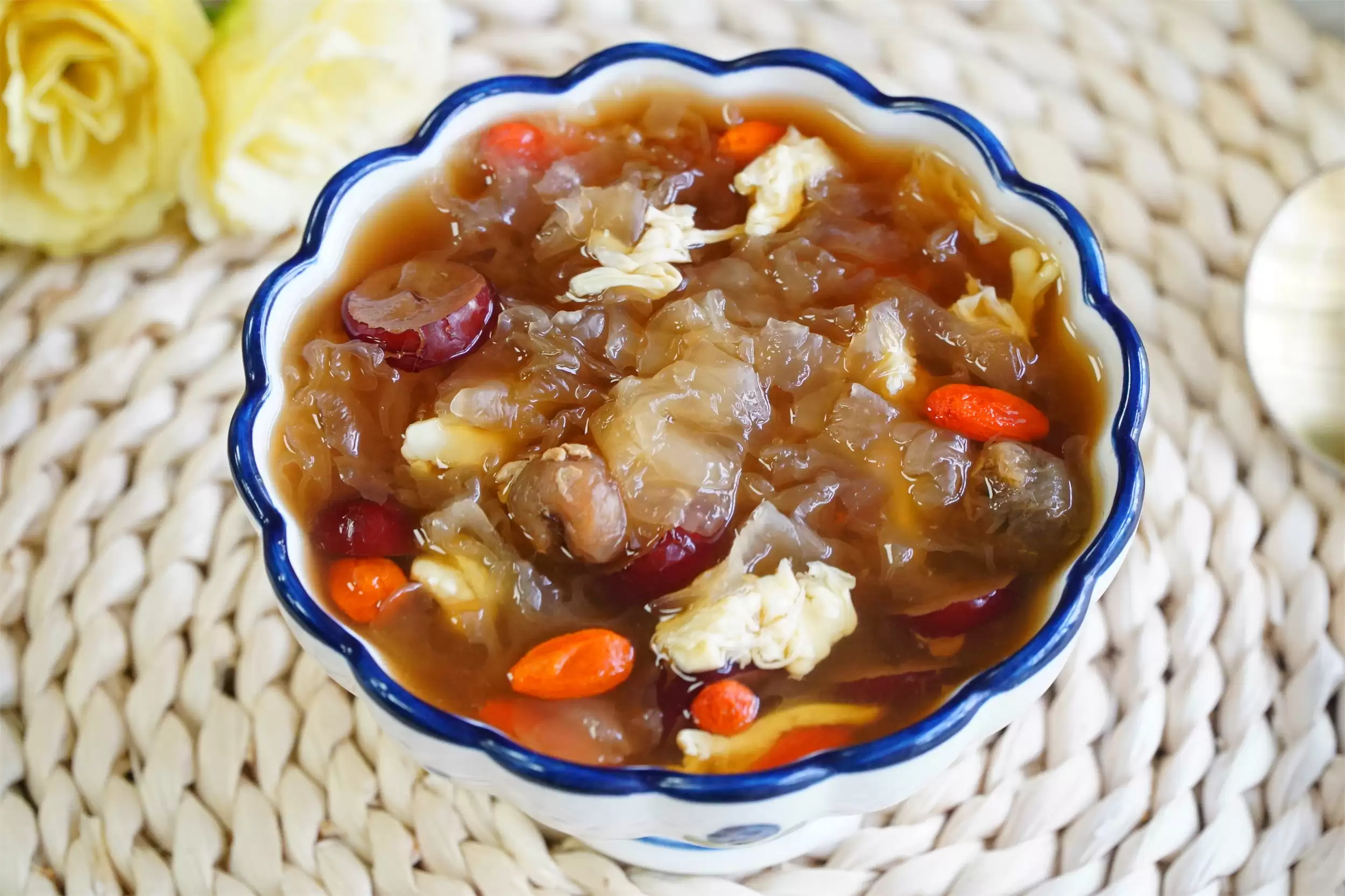 秋季中老年饮食：少吃多吃保健康插图11