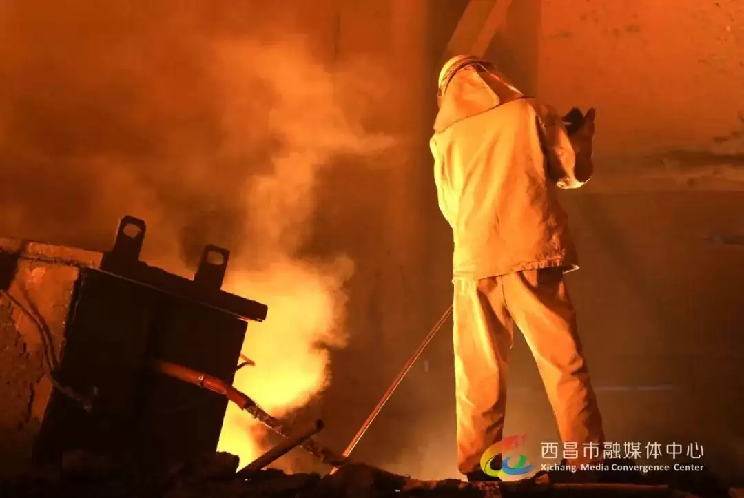 西昌市摄影家协会作品展，钢铁职工风采尽展现！插图4