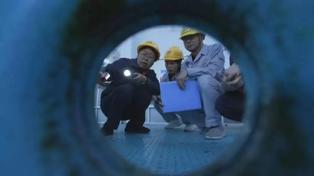 国庆西昌电力人坚守，守护万家灯火通明照亮！插图2