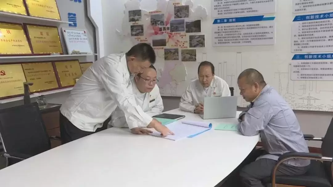 国庆西昌电力人坚守，守护万家灯火通明照亮！插图6