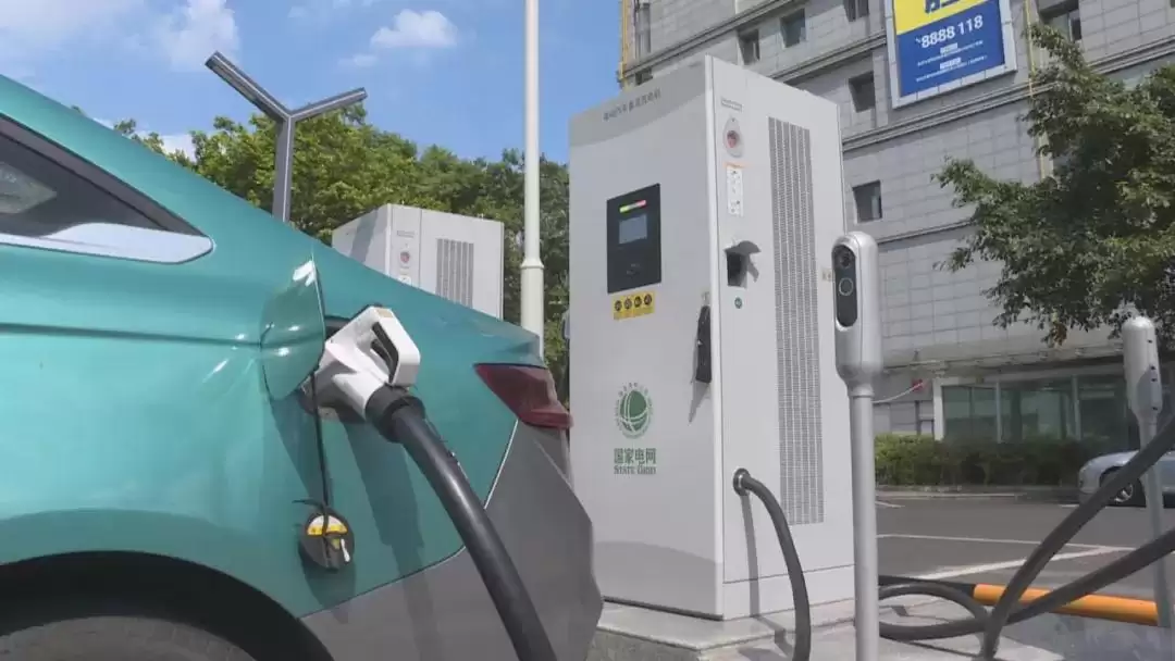 西昌西客站充电站启用，出租车超级快充更高效！插图1