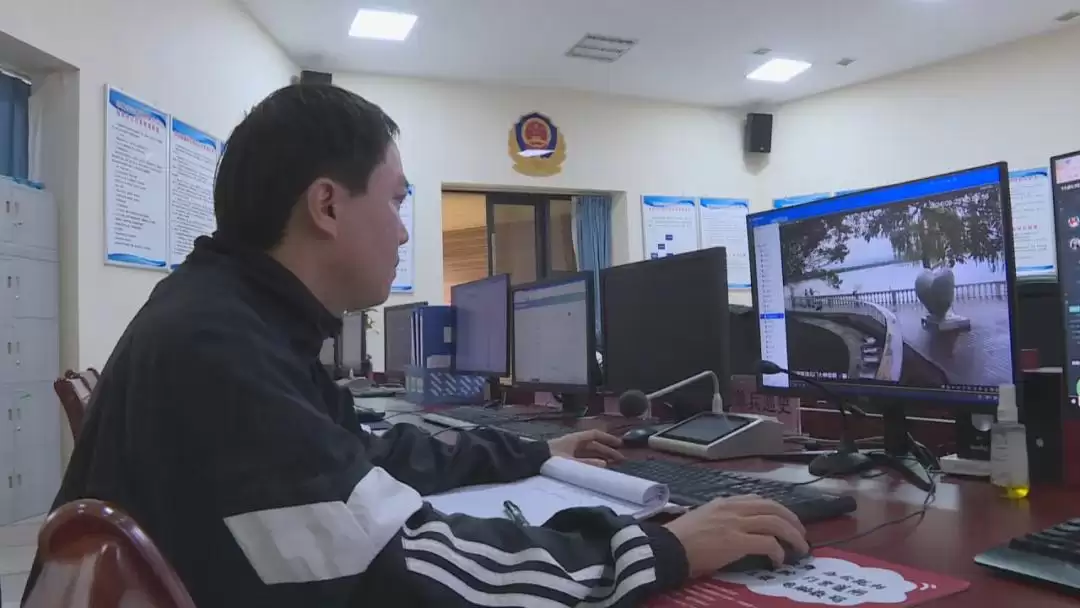 国庆坚守岗位：西昌景区“螺丝钉”守护美景如画！插图5