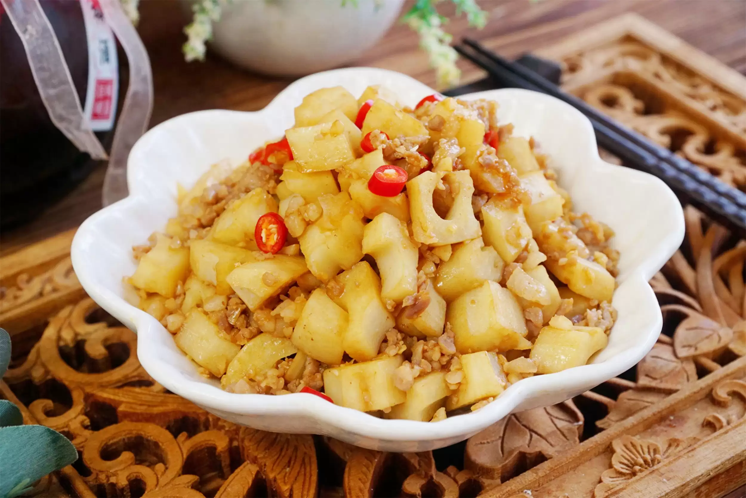 立秋莲藕吃法推荐，爽脆可口养身心-会东网