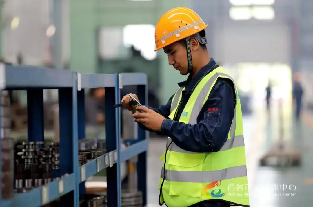 西昌市摄影家协会作品展，钢铁职工风采尽展现！插图14