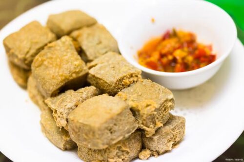 云南十大名小吃：味蕾的极致享受！插图7