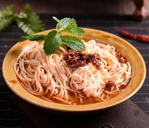 云南十大小吃：品味地道云南风味，探寻传统美食魅力插图7