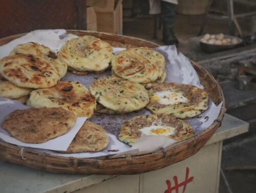 云南美食探秘：六大地道小吃与特色菜肴，品味云南独特风味插图10