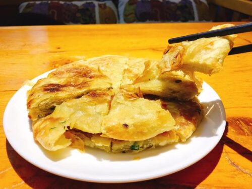 云南十大小吃：品味地道云南风味，探寻传统美食魅力插图8