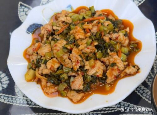云南美食之旅：必尝6道滇菜，唤醒你的味蕾！插图3