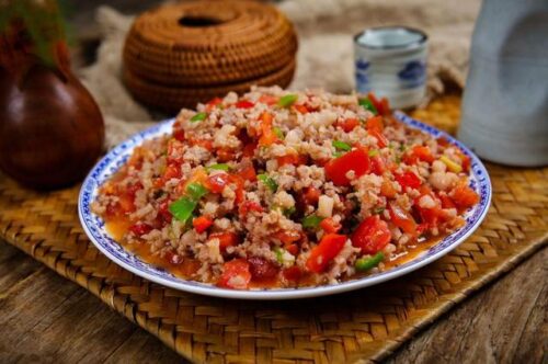 云南美食之旅：探寻八大滇菜之魂，品味彩云之南的独特风味插图7