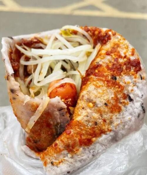 云南美食探索：十大经典小吃，唤醒你的味蕾记忆插图2