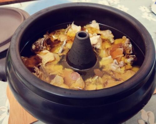 云南家常菜十绝：品味地道彩云之南的风味插图1