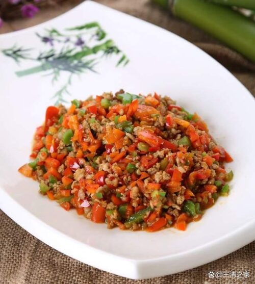 云南美食十大经典：舌尖上的彩云之旅插图4