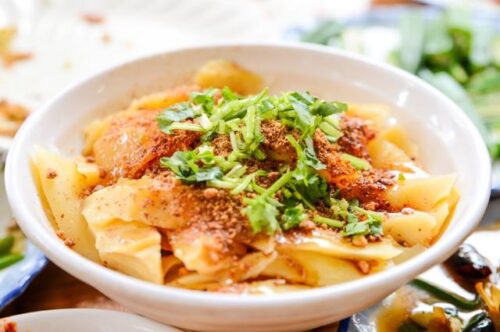 云南美食探索：十大经典小吃，唤醒你的味蕾记忆插图10
