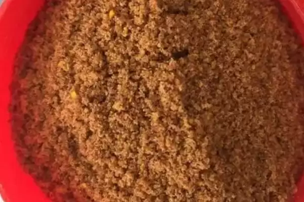 雪花粉在钓鱼中有啥作用？饵料知识与养鱼方法要点？插图2