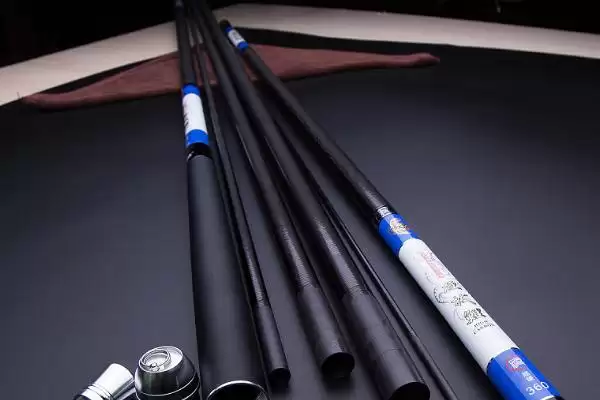 新手入门鱼竿咋选？鱼竿抉择思路与养鱼方法重点？插图2