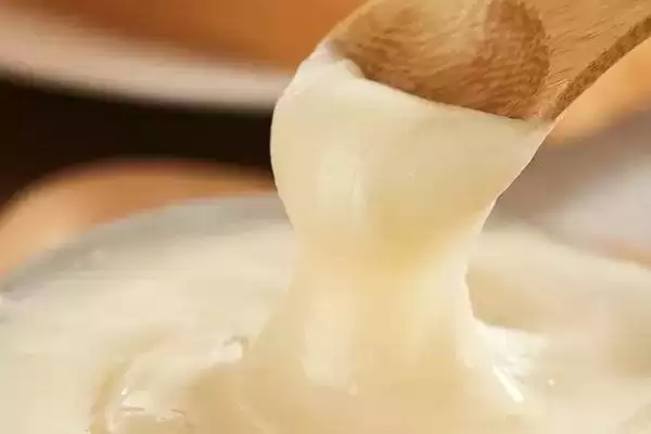 椴树蜜的特征，呈水白色且质地粘稠插图2
