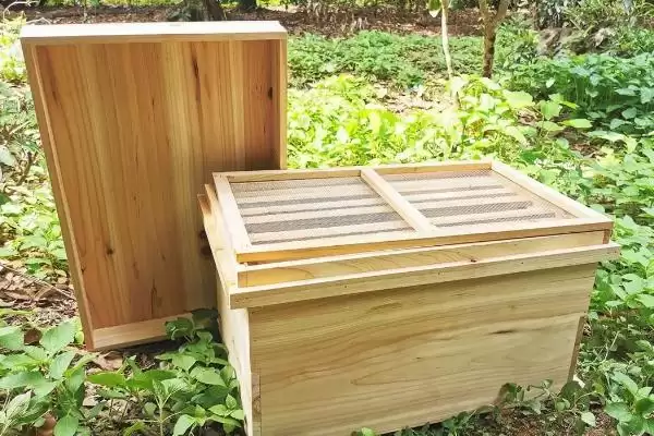 农村简易蜂箱的做法，必不可少的养蜂工具插图5