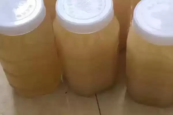 油菜花蜂蜜怎么鉴别真假，从色泽、香味、口感和结晶状态综合分辨插图2