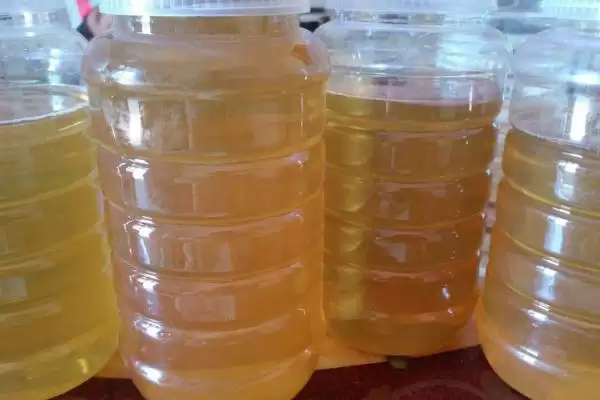 不结晶的荆条蜜是不是假货，一般是假冒产品插图2
