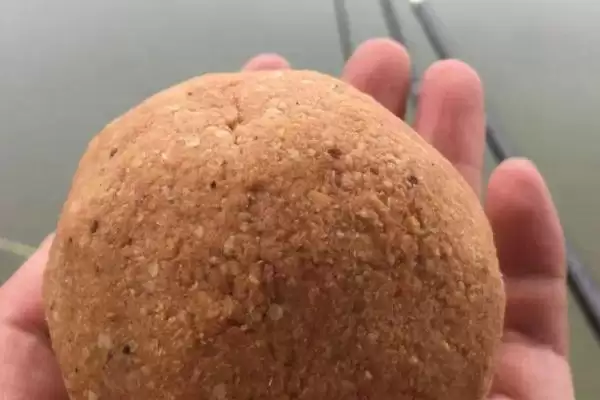 路亚钓鱼常用什么饵 ,路亚钓鱼一般用什么假饵插图1