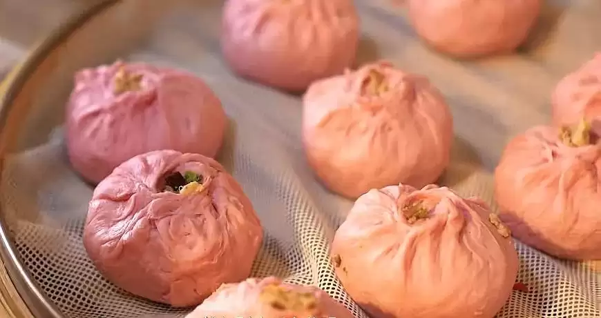 会理抓酥包子：传承自茶马古道的特色早餐，“食” 榴抓酥包演绎古城新风味插图1