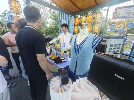 2025 成都世运会:凉山非遗惊艳亮相,多元融合展民族文化魅力插图5 2025 成都世运会:凉山非遗惊艳亮相,多元融合展民族文化魅力插图5