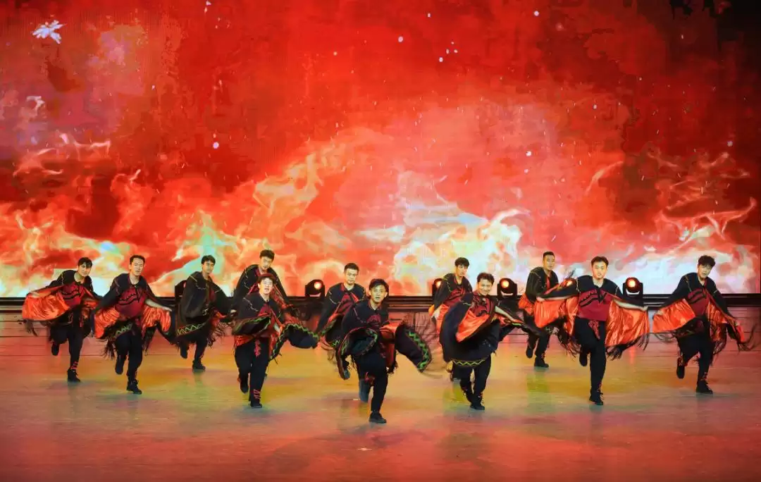 2025 “金火把” 年度品牌之夜凉山启幕：文旅美食盛宴，见证融合发展成果插图3