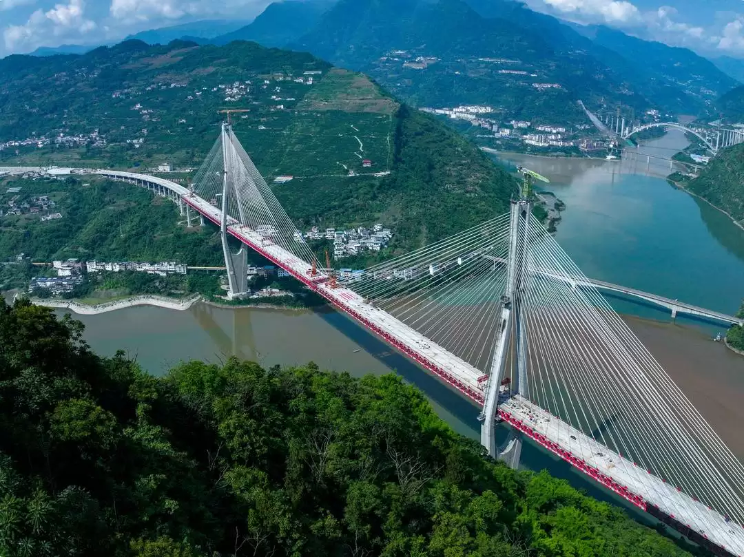 8 月宜攀高速新市金沙江特大桥合龙，凉山州高速建设发力，“十五五” 将县县通高速插图1