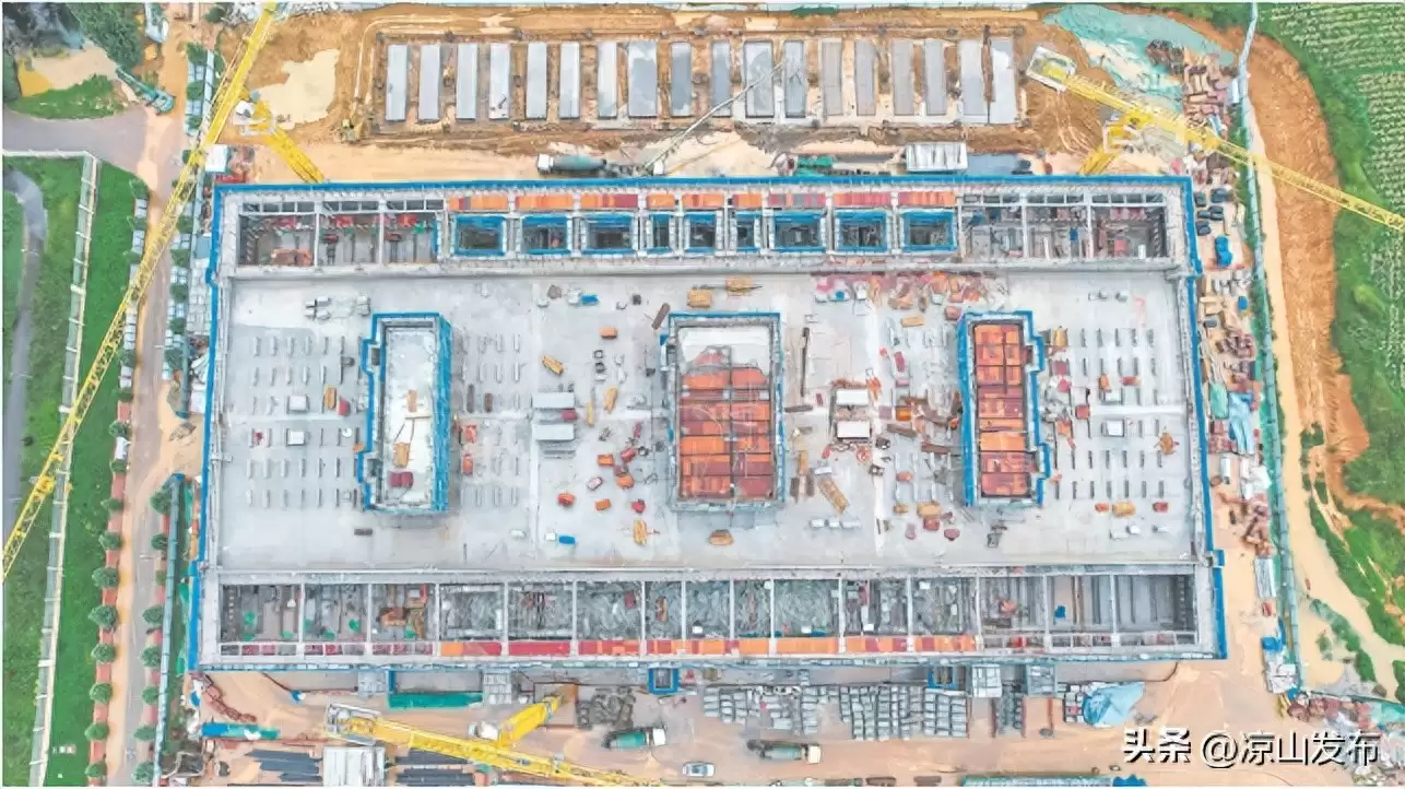 珑腾凉山州 AI 数据中心项目：封顶加速，开启算力新时代-会东网