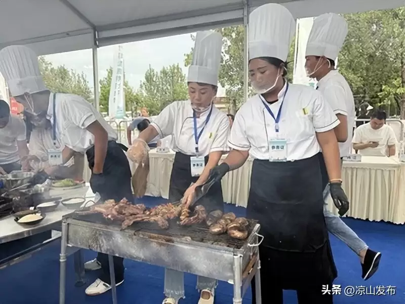 “金火把”闪耀大凉山：烧烤大赛绘就“美食+文旅+产业”新画卷插图5