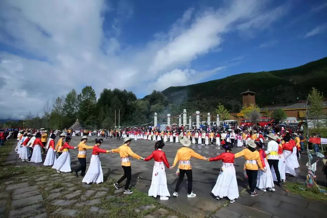 七夕相约凉山：在湖光山色与民俗风情中镌刻浪漫爱情记忆插图12