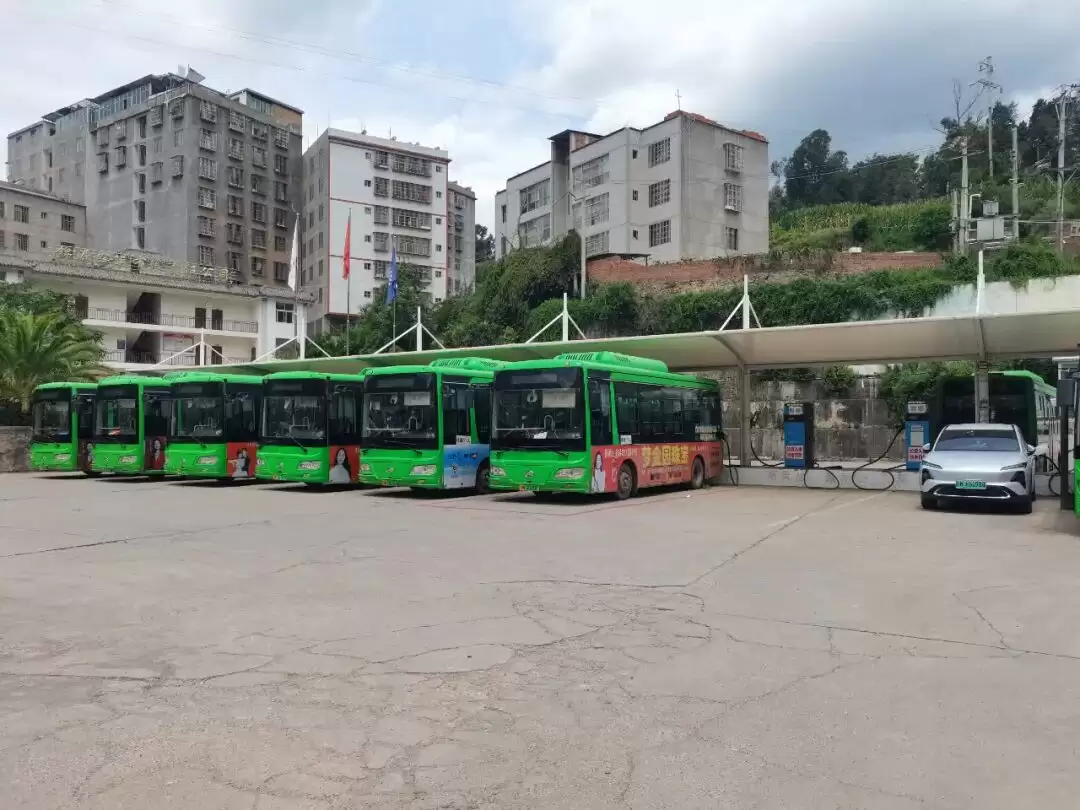 会东县布局充电桩缓解 “充电焦虑”，构建绿色出行保障网络-会东网