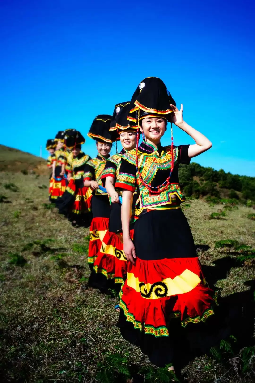 2025 四川省 “天府百姓大舞台” 攀西片区汇演暨 “和美乡村・稻会东” 田园丰收季来袭,川滇文化盛宴等你体验!插图 2025 四川省 “天府百姓大舞台” 攀西片区汇演暨 “和美乡村・稻会东” 田园丰收季来袭,川滇文化盛宴等你体验!插图