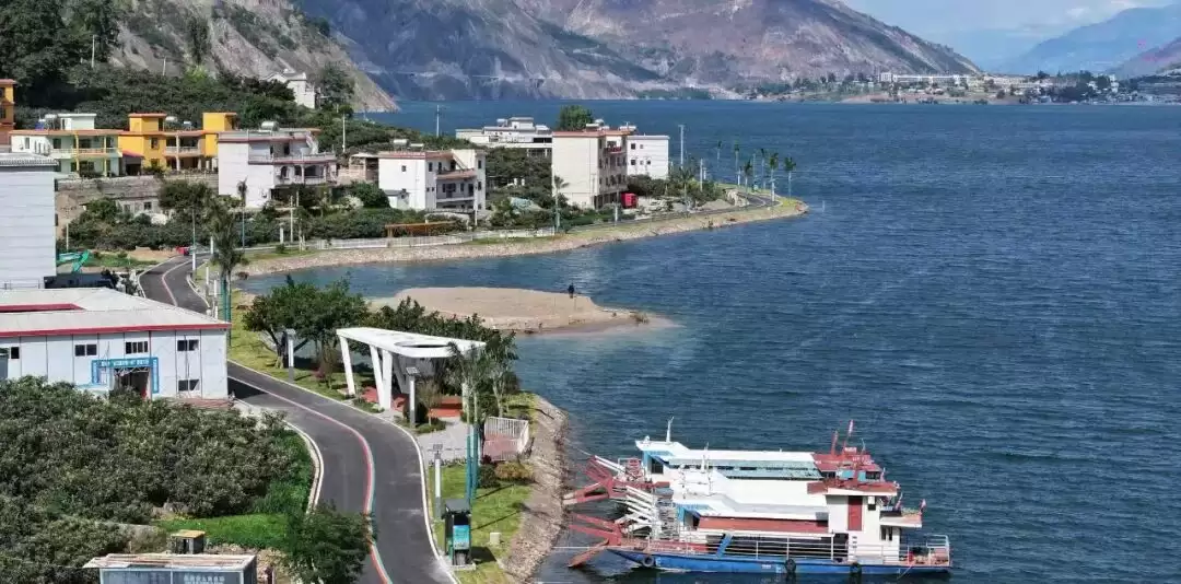 川滇交界的金江渔村为何能在 6 个月内从移民安置区变身文旅打卡地?-会东网