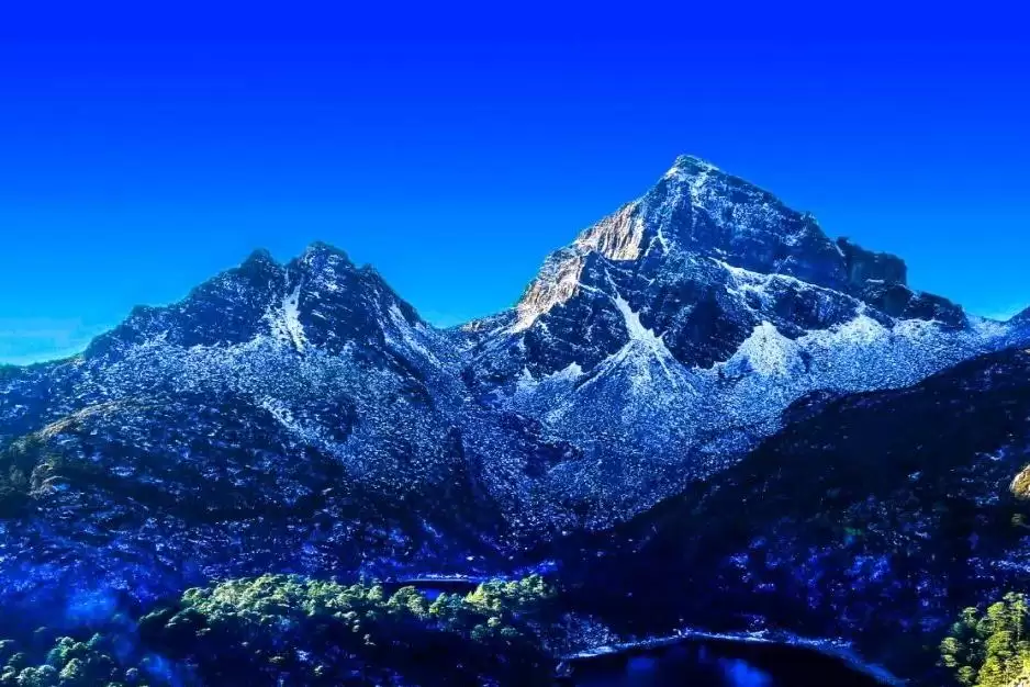 冬游凉山必看!螺髻山一日游,如何一次尽享冰雪与温泉的极致体验?-会东网