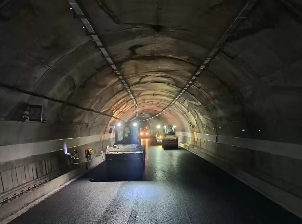 宁攀高速宁会隧道沥青路面层贯通，施工过程有哪些难点突破与创新？将带来哪些影响？-会东网