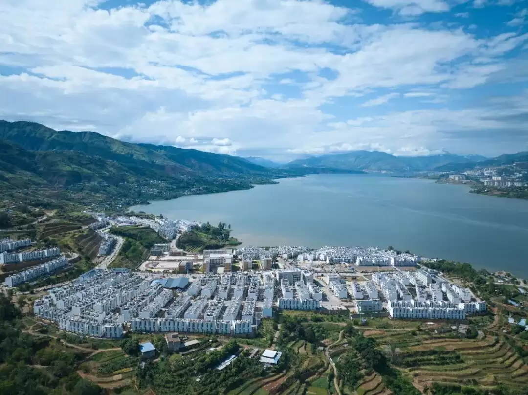 产业赋能 基建筑基 会东写好移民后扶 “后半篇文章”插图3