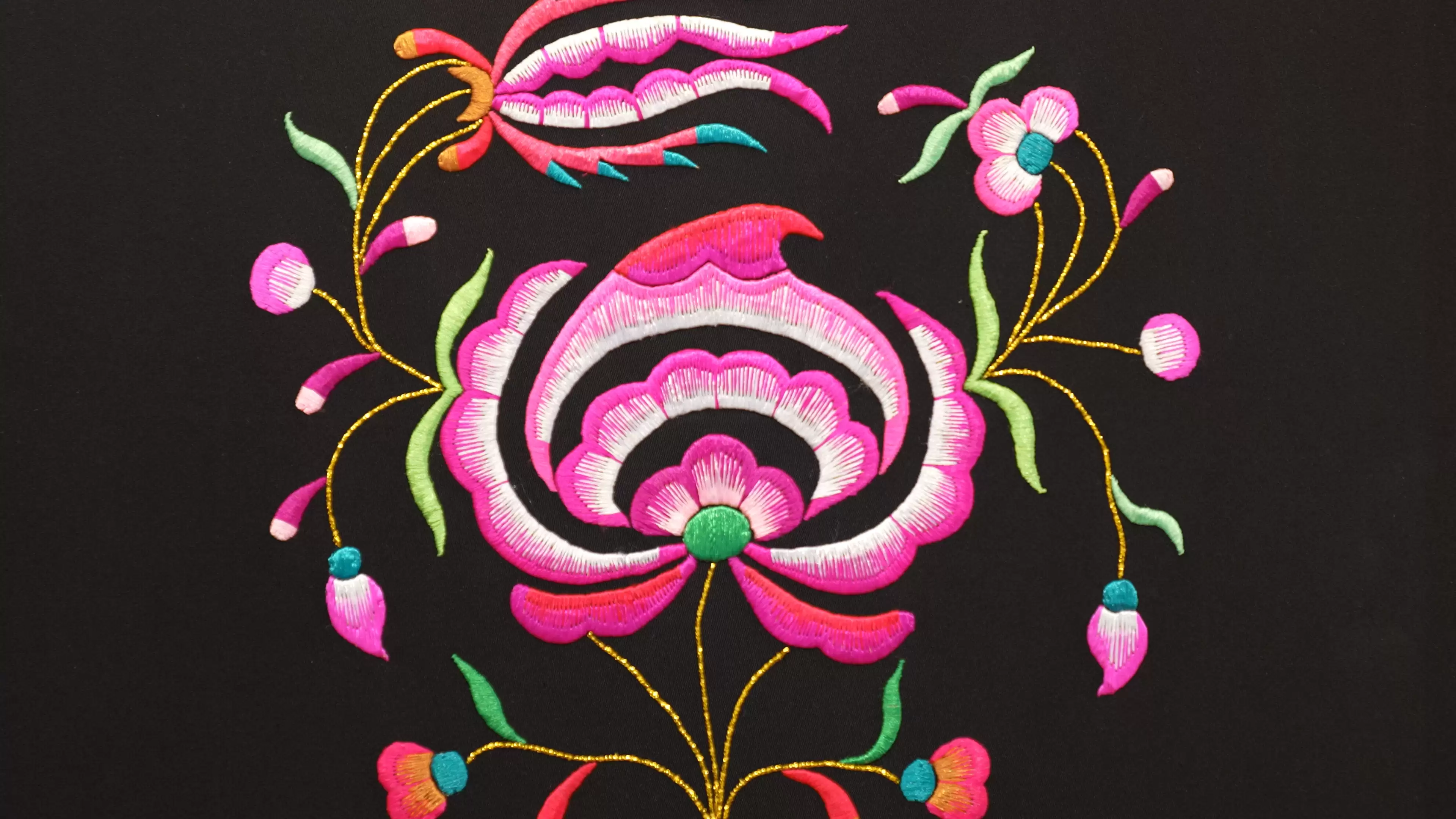 省级非遗名录添新｜会东挑花刺绣 沉淀在针脚里的岁月深情插图3